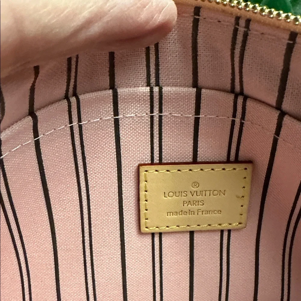 Nwots Authentic Louis Vuitton Neverful Large Pouch Clutch - Picture 5 of 9
